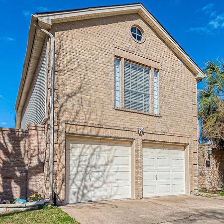 Beat The Heat In Katy Tx - Arcade Room & Pool Houston Exterior foto